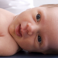 baby and fetal eye development